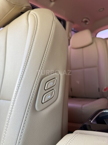Kia Carnival-11