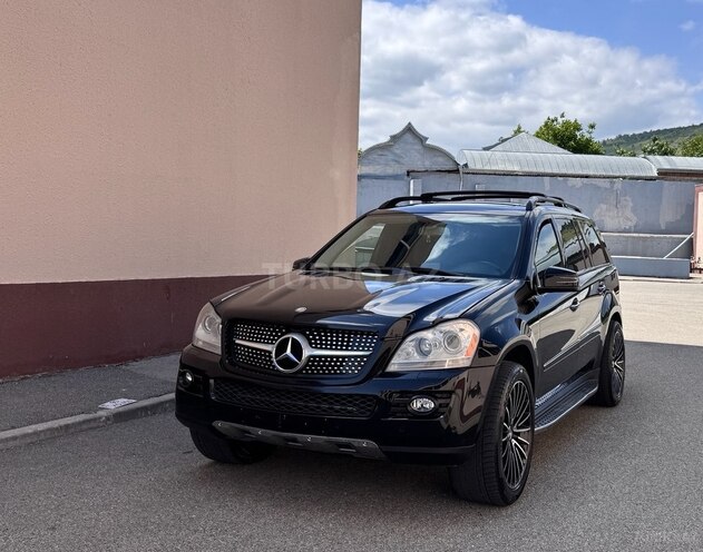 Mercedes GL 450 2007, 275,000 km - 4.7 л - Şamaxı