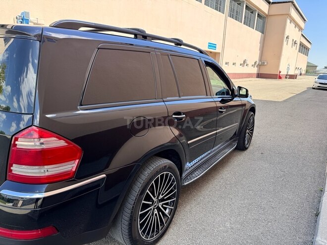Mercedes GL 450 2007, 275,000 km - 4.7 л - Şamaxı
