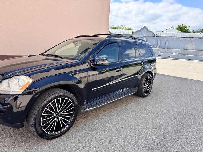 Mercedes GL 450 2007, 275,000 km - 4.7 л - Şamaxı