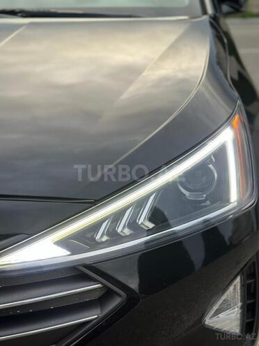 Hyundai Elantra 2018, 140,000 km - 2.0 l - Gəncə