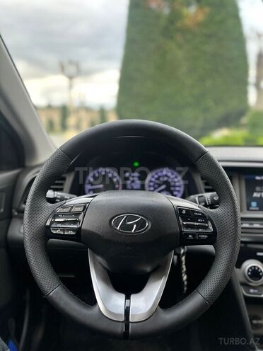 Hyundai Elantra 2018, 140,000 km - 2.0 l - Gəncə