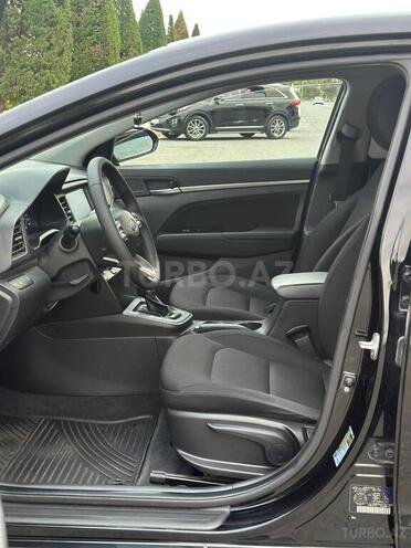 Hyundai Elantra 2018, 140,000 km - 2.0 l - Gəncə