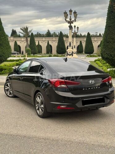 Hyundai Elantra 2018, 140,000 km - 2.0 l - Gəncə
