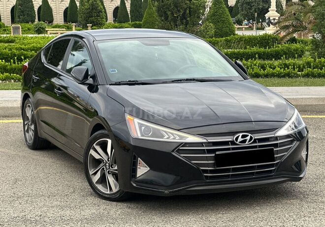 Hyundai Elantra 2018, 140,000 km - 2.0 l - Gəncə