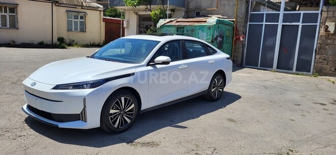 Changan Qiyuan A05 2025, 0 km - 1.5 л - Bakı
