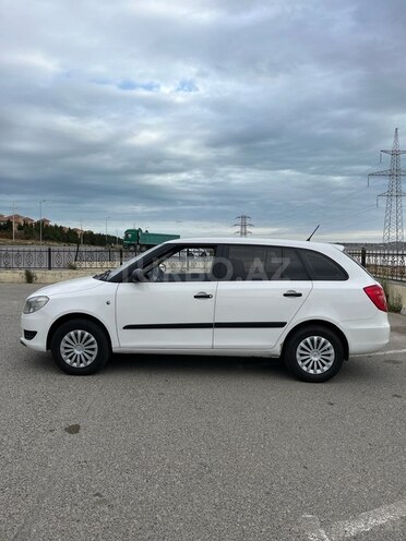 Skoda Fabia 2013, 201,000 km - 1.2 l - Bakı