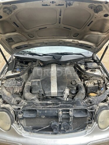 Mercedes C 240 2002, 350,000 km - 2.4 l - Bakı