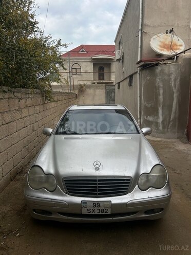 Mercedes C 240 2002, 350,000 km - 2.4 l - Bakı