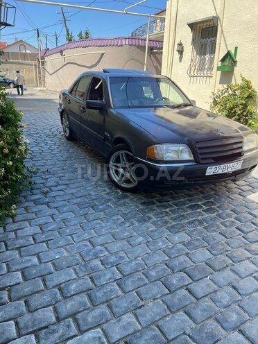 Mercedes C 180 1997, 250,000 km - 1.8 л - Bakı
