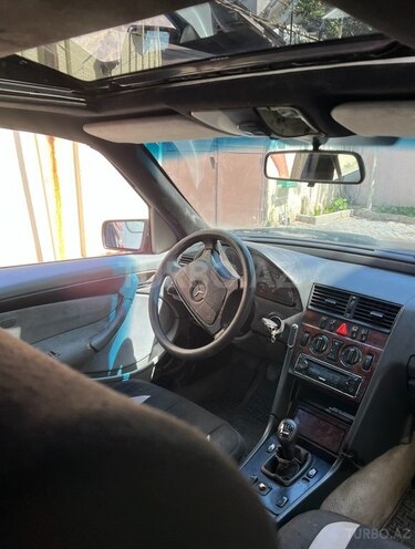 Mercedes C 180 1997, 250,000 km - 1.8 л - Bakı