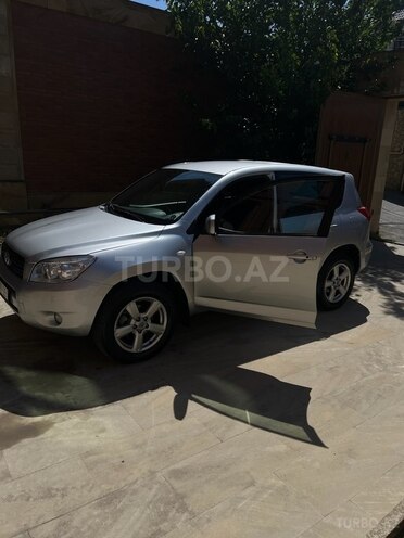 Toyota RAV4 2006, 98,000 km - 2.0 l - Bakı
