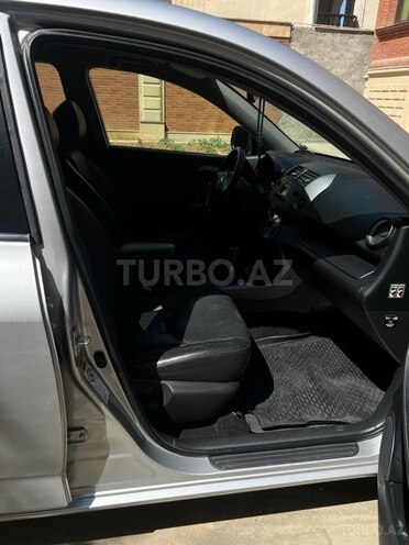 Toyota RAV4 2006, 98,000 km - 2.0 l - Bakı