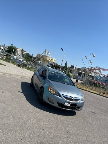Opel Astra 2012, 256,897 km - 1.4 l - Şirvan
