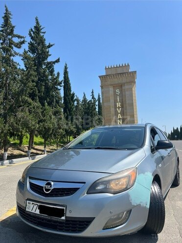 Opel Astra 2012, 256,897 km - 1.4 l - Şirvan