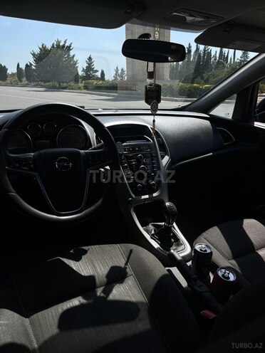 Opel Astra 2012, 256,897 km - 1.4 l - Şirvan