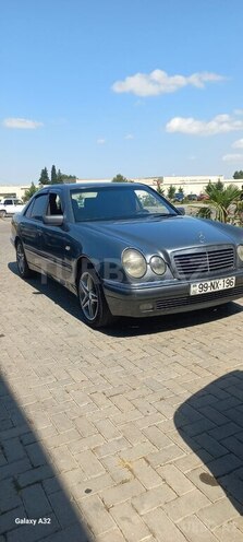 Mercedes E 200 1996, 265,000 km - 2.0 l - Şəmkir