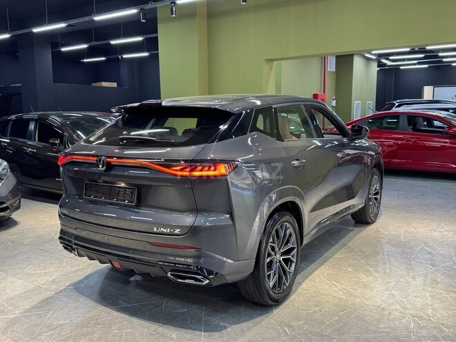 Changan Uni-Z-8