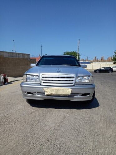 Mercedes C 220 d 1999, 561,000 km - 2.2 l - Bakı