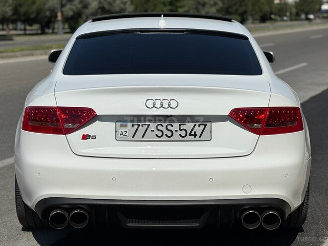 Audi S5 2010, 146,000 km - 4.2 l - Bakı