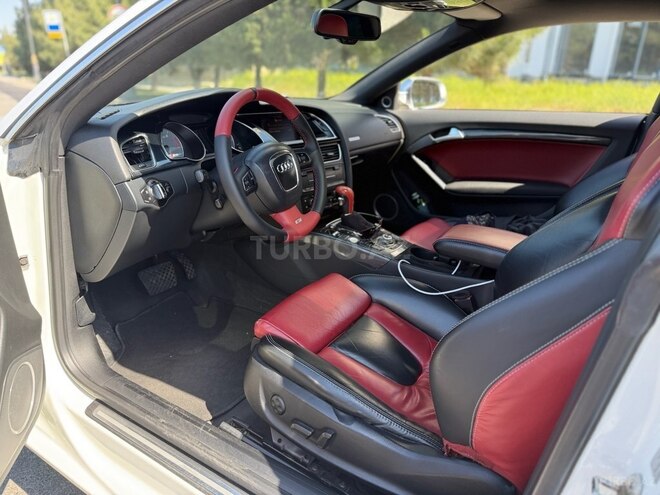 Audi S5 2010, 146,000 km - 4.2 l - Bakı