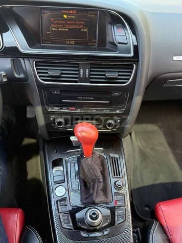Audi S5 2010, 146,000 km - 4.2 l - Bakı
