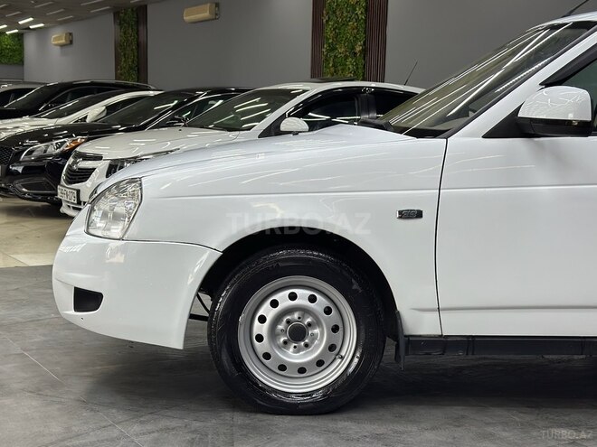 LADA (VAZ) Priora-5
