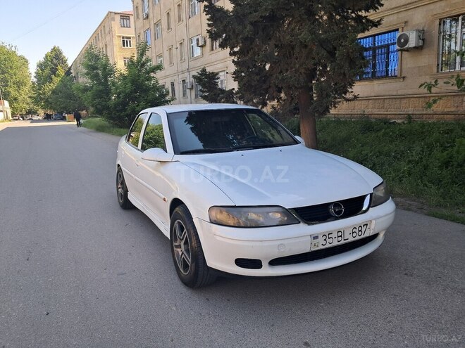 Opel Vectra 2000, 350,000 km - 1.8 l - Qazax
