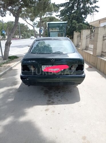 Mercedes E 230 1995, 350,000 km - 2.3 l - Bakı
