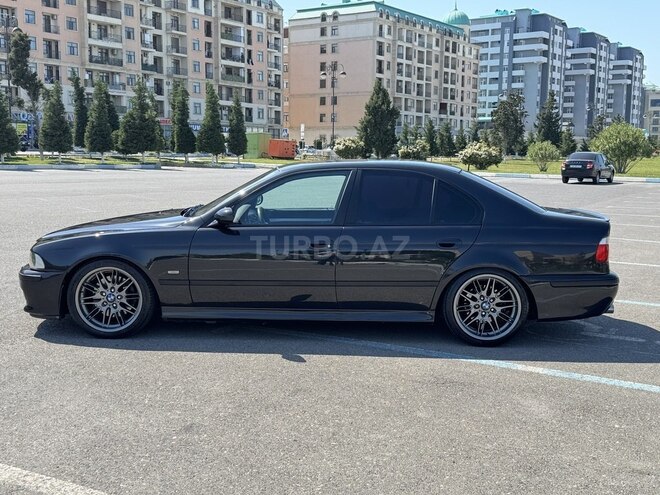 BMW 530 2001, 243,000 km - 3.0 l - Sumqayıt