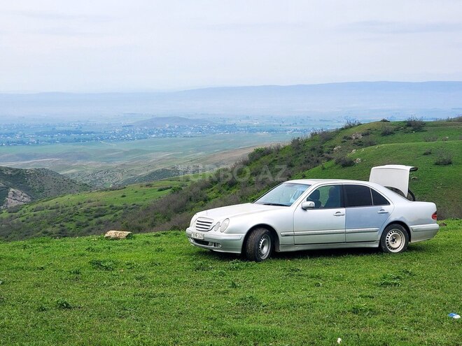 Mercedes E 200 1999, 882,805 km - 2.0 л - Bakı