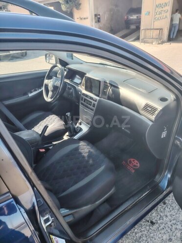 Toyota Corolla 2005, 251,000 km - 1.4 л - Bakı