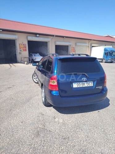 Toyota Corolla 2005, 251,000 km - 1.4 л - Bakı