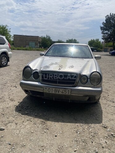 Mercedes E 300 d 1997, 845,455 km - 3.0 l - Mingəçevir