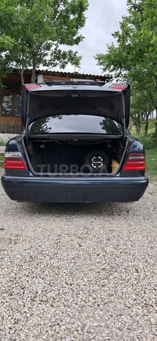 Mercedes E 200 1996, 852,000 km - 2.0 л - Xızı