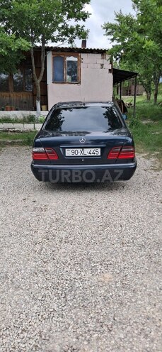 Mercedes E 200 1996, 852,000 km - 2.0 л - Xızı