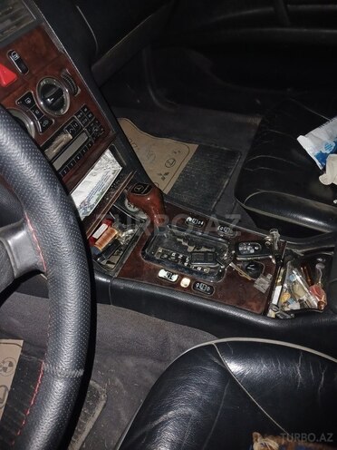Mercedes E 230 1996, 141,741 km - 2.3 l - Bakı