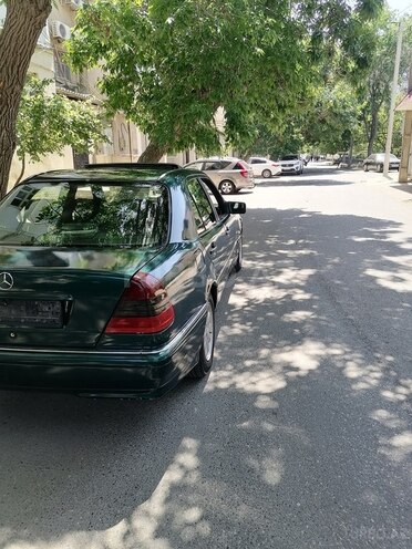 Mercedes C 240 1997, 250,674 km - 2.4 л - Bakı