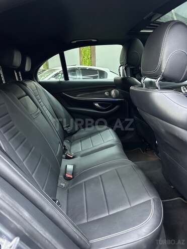 Mercedes E 220 d 2019, 71,629 km - 2.2 l - Bakı