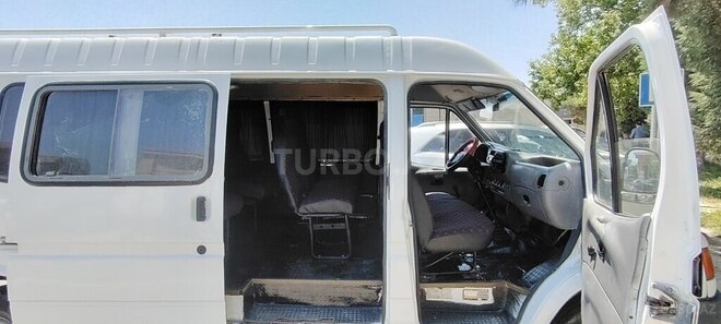 Ford Transit 1999, 280,000 km - 2.5 l - Bakı