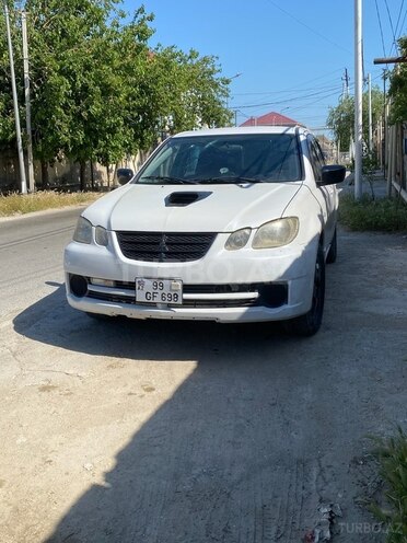 Mitsubishi Airtrek 2002, 250,000 km - 2.0 л - Bakı