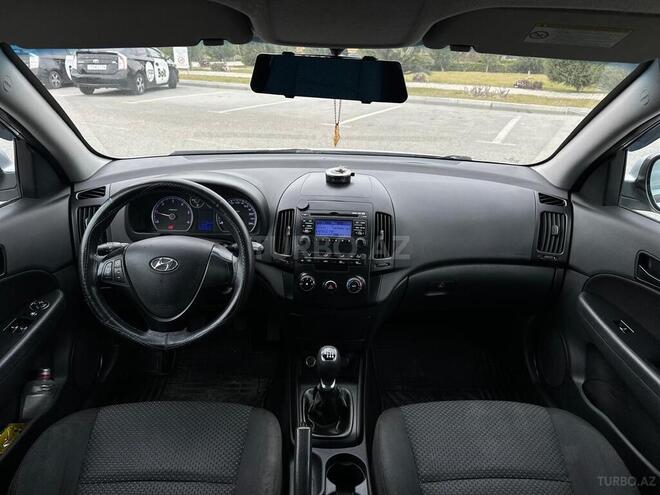 Hyundai i30 2011, 247,000 km - 1.6 l - Sumqayıt