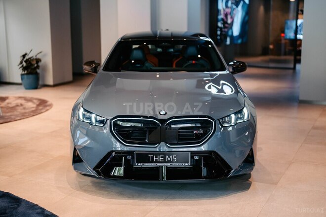 BMW M5 2025, 0 km - 4.4 l - Bakı