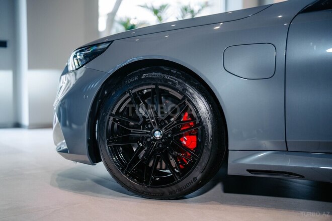 BMW M5 2025, 0 km - 4.4 l - Bakı