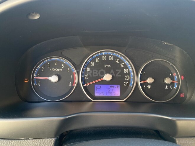 Hyundai Santa Fe 2008, 202,000 km - 2.7 l - Bakı
