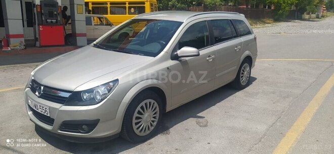 Opel Astra 2006, 350,000 km - 1.3 l - Şəki