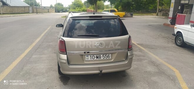 Opel Astra 2006, 350,000 km - 1.3 l - Şəki