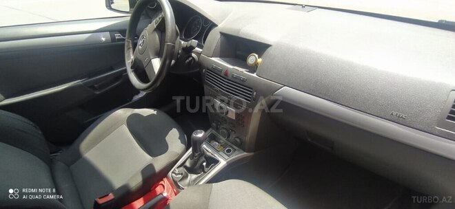Opel Astra 2006, 350,000 km - 1.3 l - Şəki