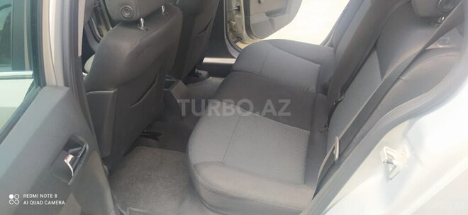 Opel Astra 2006, 350,000 km - 1.3 l - Şəki