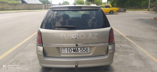 Opel Astra 2006, 350,000 km - 1.3 l - Şəki